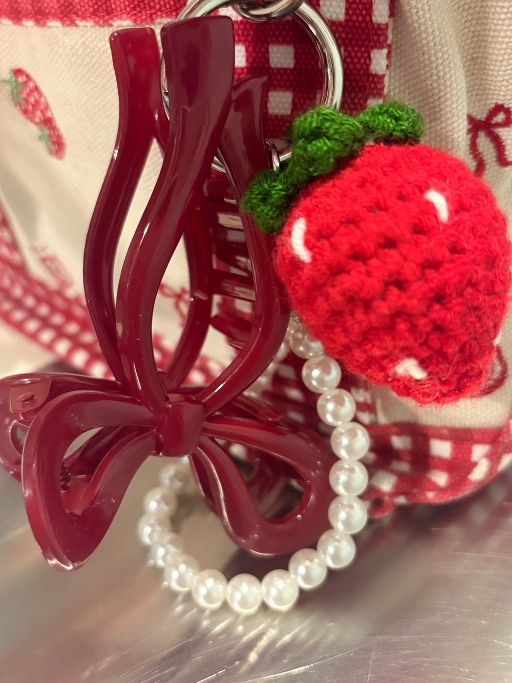 Madden girl  Red Gingham Strawberry Accent Mini Satchel - Picture 11 of 11